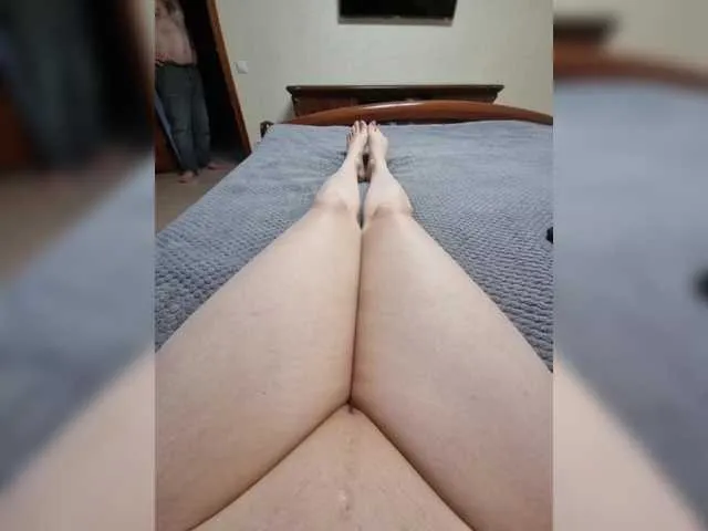 AngelCoco – webcam model profile photo Image 4