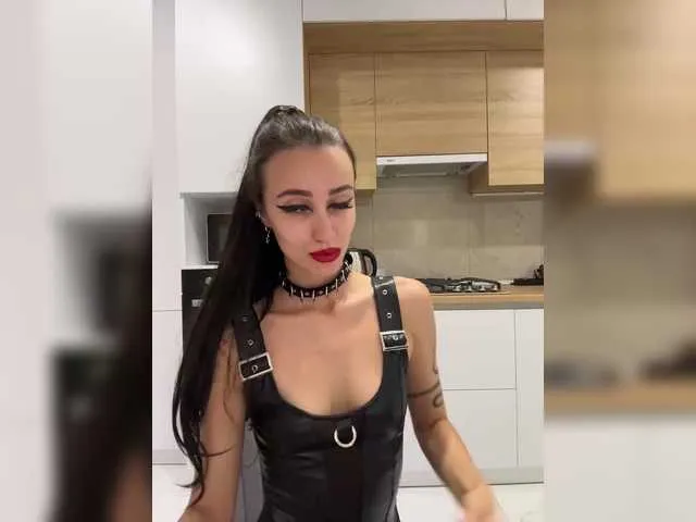 SinCityDoll – webcam model profile photo Image 16