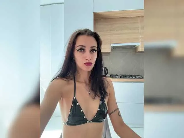 SinCityDoll – webcam model profile photo Image 6