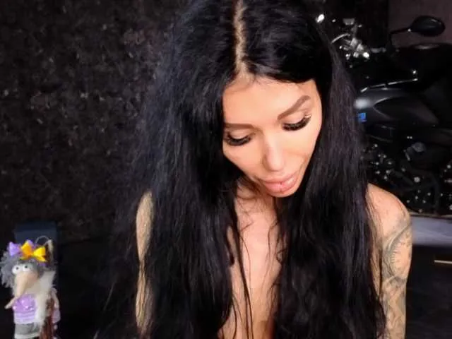 -Molly- – webcam model profile photo Image 12