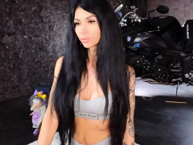 -Molly- – webcam model profile photo Image 5