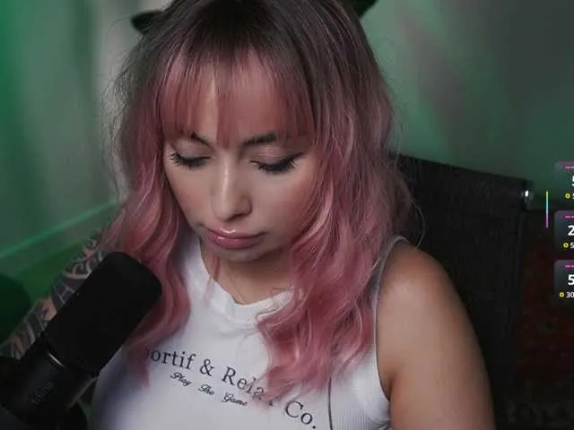 kiralulu – webcam model profile photo Image 4