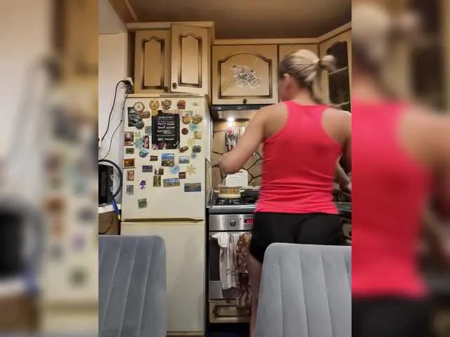 AriaSins – webcam model profile photo Image 8