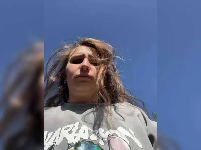 EvanyaRose – webcam model profile photo Image 16