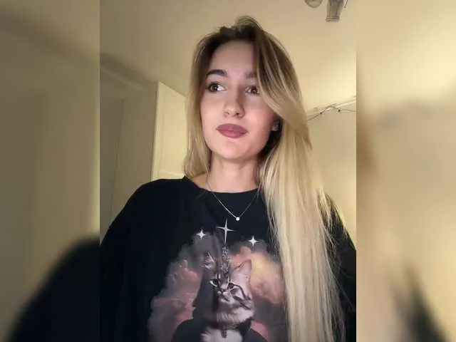 blackcat142 – webcam model profile photo Image 2