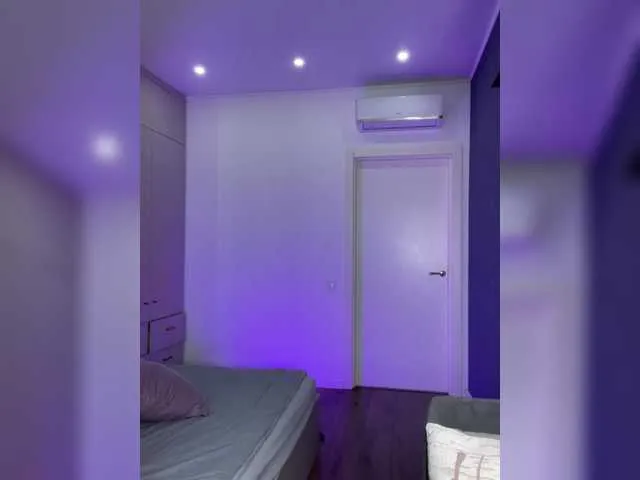 PaulinaGiovanni – webcam model profile photo Image 15