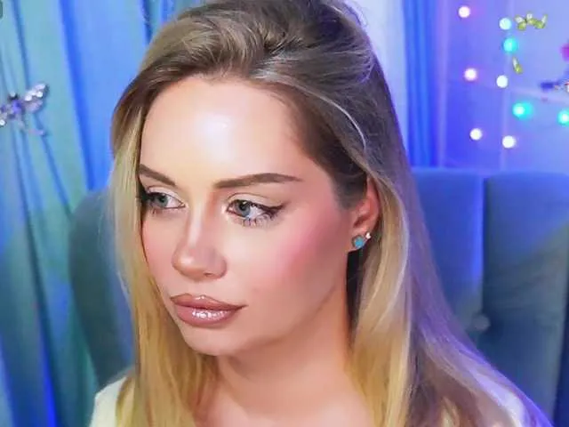 Funny-Banny – webcam model profile photo Image 6