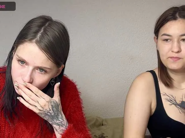 AllaRoberts – webcam model profile photo Image 10