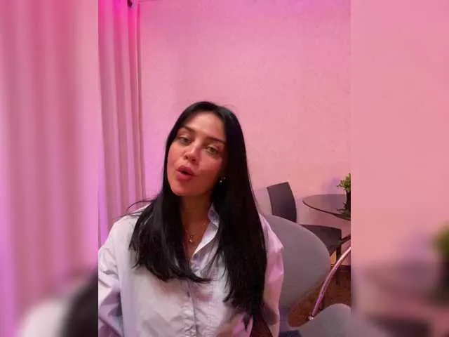 MarylinGlory – webcam model profile photo Image 12