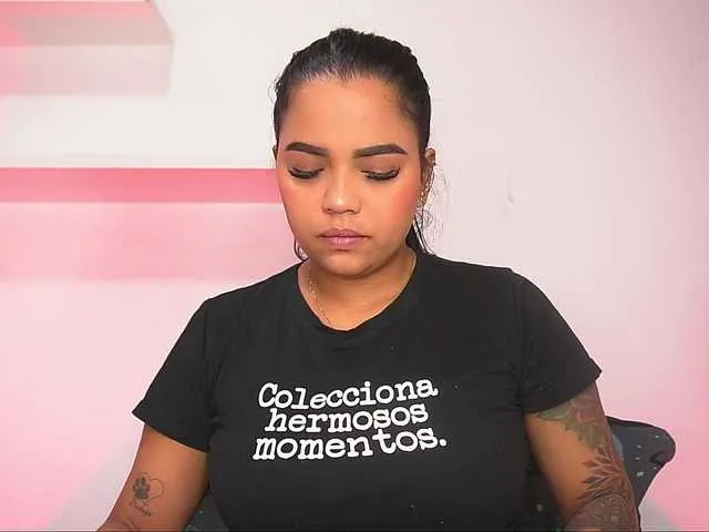 stefania_lerner – webcam model profile photo Image 15