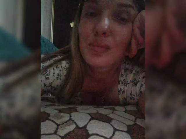 seraphine23 – webcam model profile photo Image 2