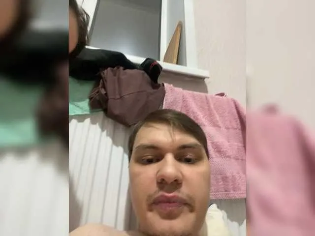 AishaHart – webcam model profile photo Image 5