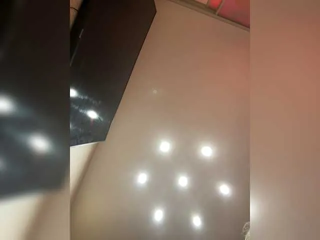 SonY_CaM – webcam model profile photo Image 6