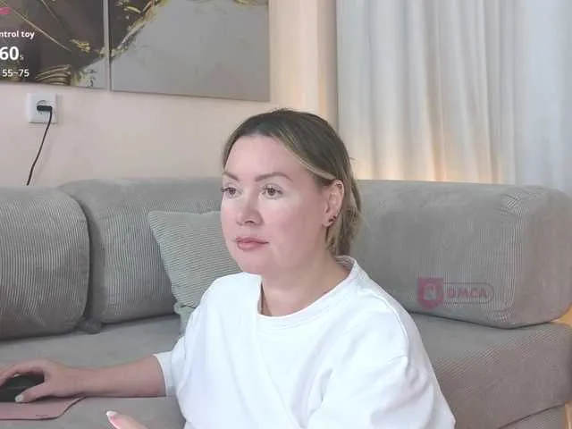 Queen_Shanuu – webcam model profile photo Image 12