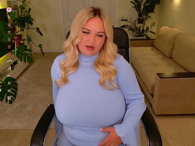 PollyElfi – webcam model profile photo Image 12