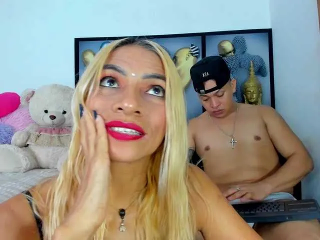 EvanyaRose – webcam model profile photo Image 15