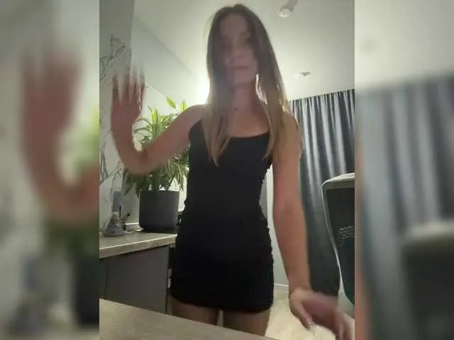 LovelyLydia – webcam model profile photo Image 12