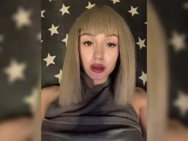 nide_xiaogou – webcam model profile photo Image 8