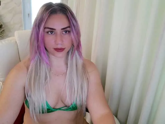 JessieLiu – webcam model profile photo Image 3