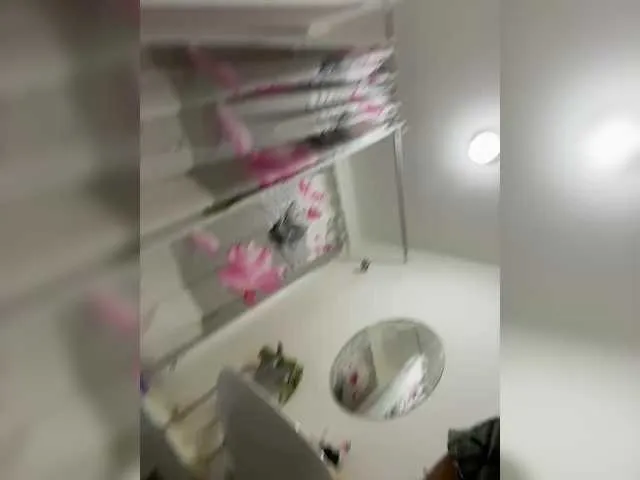 mia_hank – webcam model profile photo Image 15