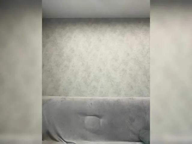 MelinaLuviani – webcam model profile photo Image 11