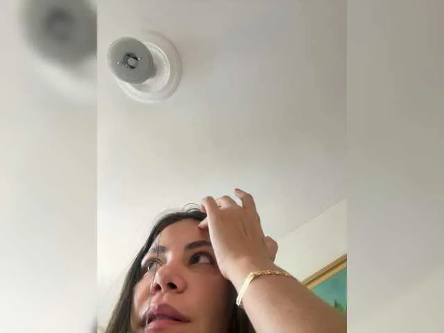 Madelynn – webcam model profile photo Image 16