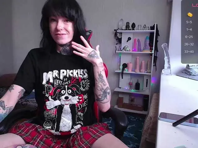 EvanyaRose – webcam model profile photo Image 13