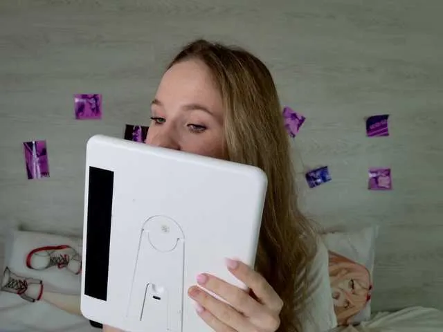 RAITO_ST – webcam model profile photo Image 16