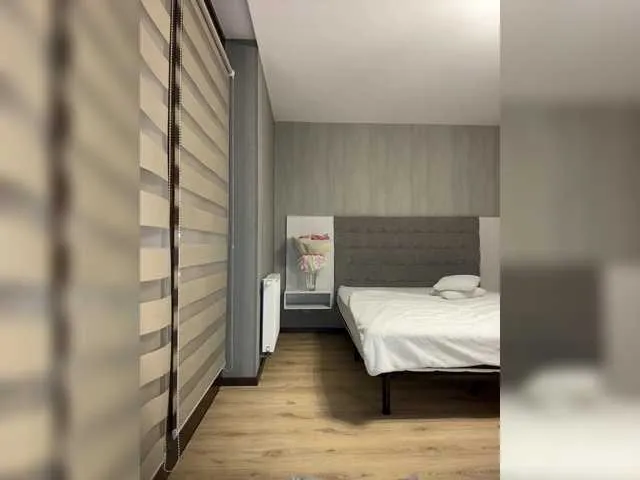 blackcat142 – webcam model profile photo Image 11