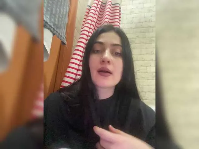 BabyMilia717 – webcam model profile photo