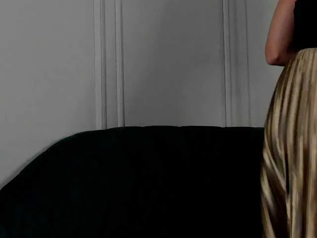 cococ_55 – webcam model profile photo Image 12