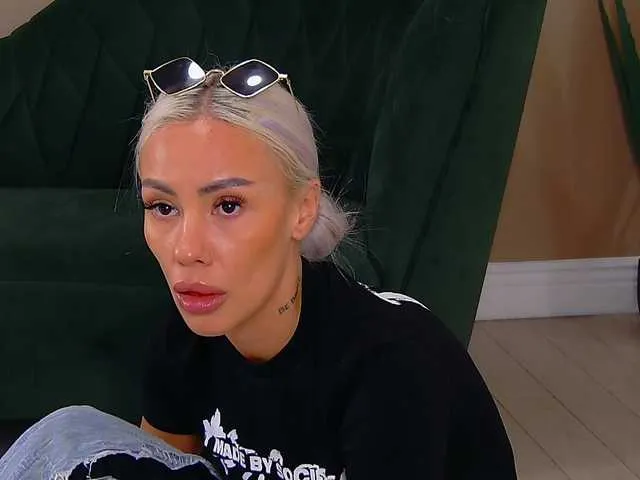 cococ_55 – webcam model profile photo Image 14