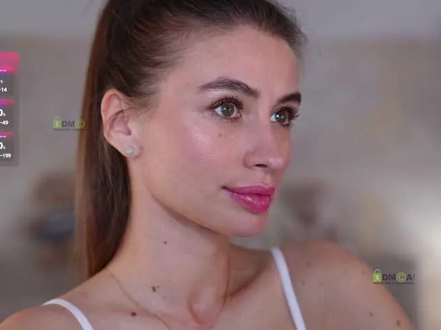 Scarlett – webcam model profile photo Image 5