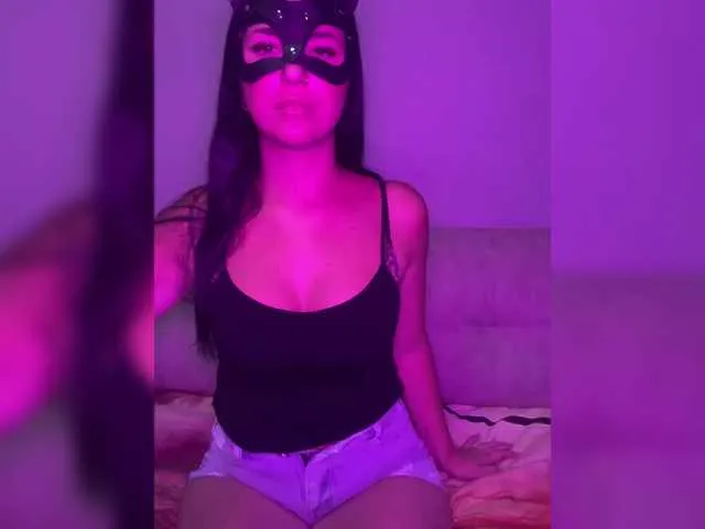 MaraEverly – webcam model profile photo Image 13