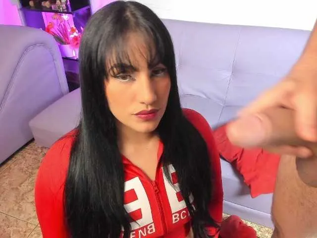 HugeBoobsAlice – webcam model profile photo Image 9