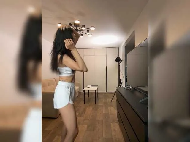 JessieLiu – webcam model profile photo Image 11