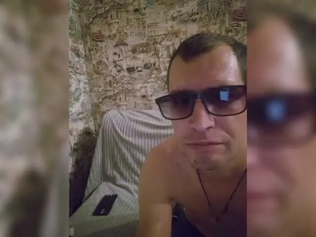 HaleyLyon – webcam model profile photo Image 14