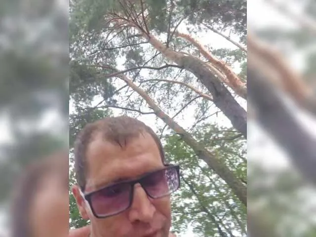 HaleyLyon – webcam model profile photo Image 4