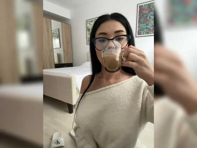 Nami-OP – webcam model profile photo Image 15