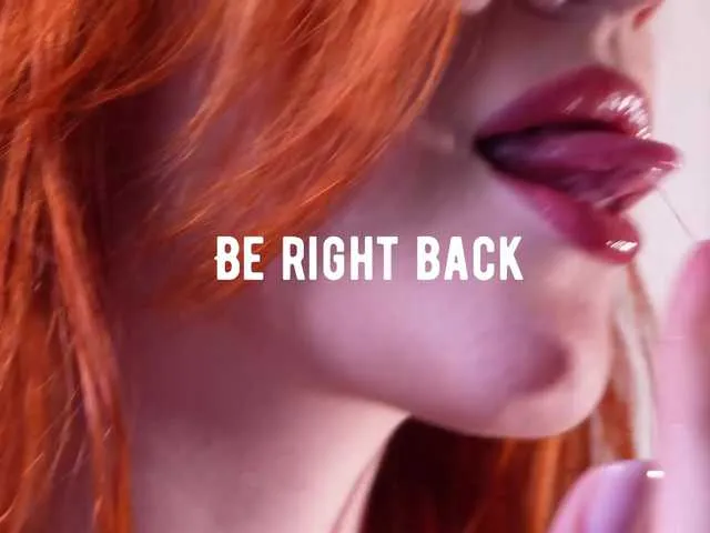 Zoluszka – webcam model profile photo Image 4