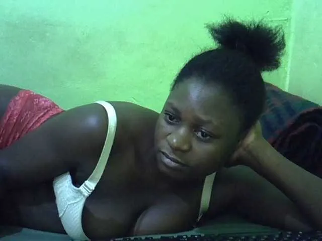 p6w_official – webcam model profile photo Image 3