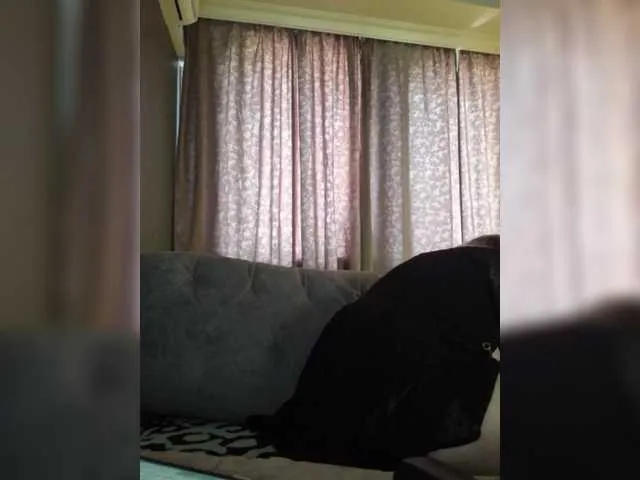 Sarawhitee – webcam model profile photo Image 5