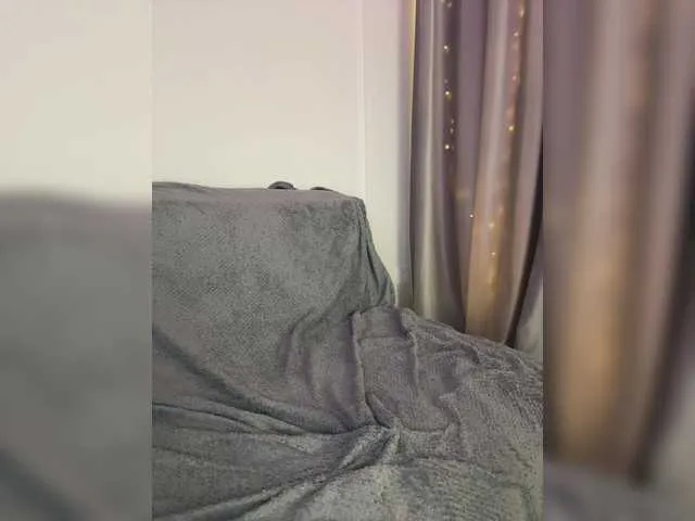 TessaMyst – webcam model profile photo Image 7