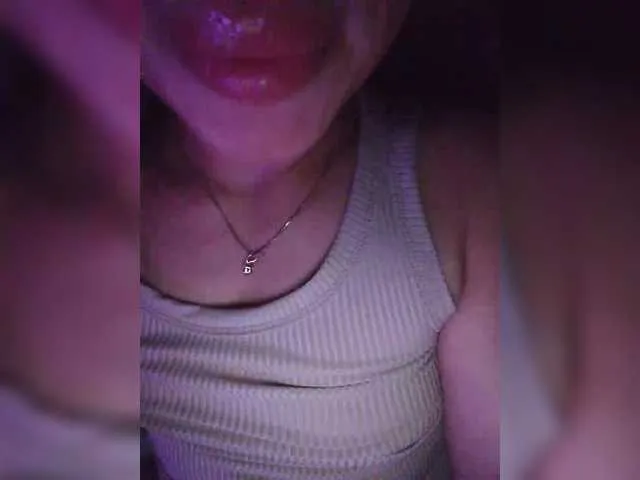 Guadalupe_Lopez – webcam model profile photo Image 5