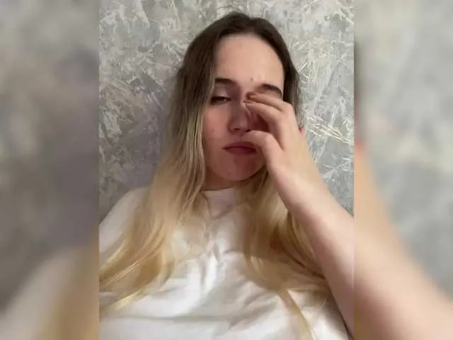 DaphneBecket – webcam model profile photo Image 17