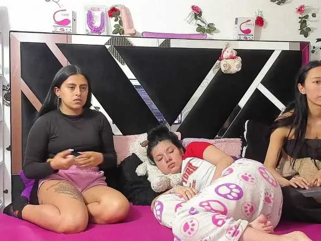 Madelynn – webcam model profile photo Image 14