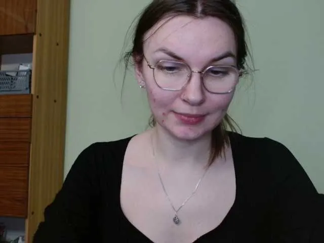 Ellyxcute – webcam model profile photo