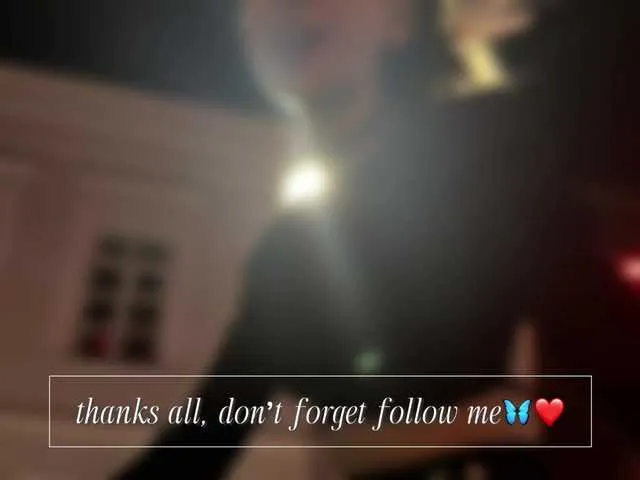 SajaraBowen – webcam model profile photo Image 11