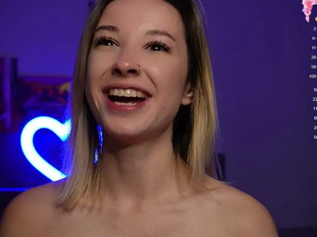 SajaraBowen – webcam model profile photo Image 2