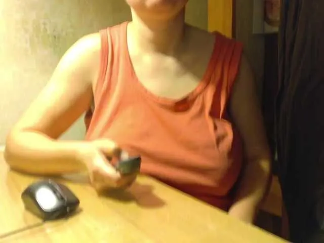 AndreaKalo – webcam model profile photo Image 5